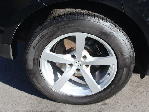 Used 2020 Porsche Macan image 25