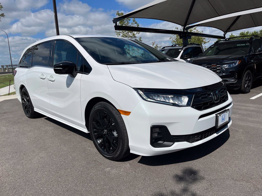 Certified 2026 Honda Odyssey Sport-L image 3