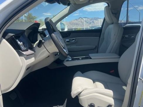 New 2026 Volvo XC90 T8 Ultra w/ Protection Package Premier image 21