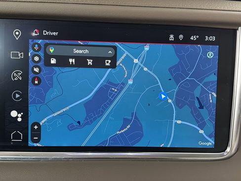 Used 2023 GMC Yukon Denali w/ Advanced Technology Package image 34