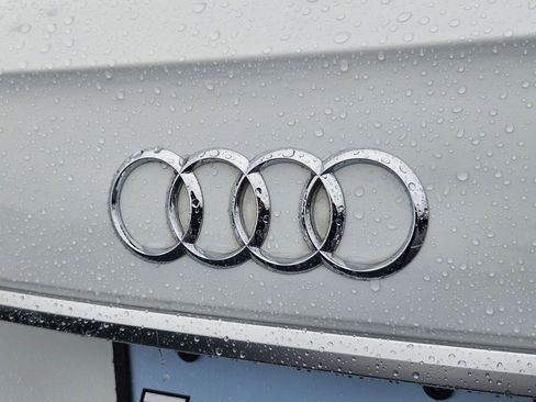 Used 2021 Audi Q5 2.0T Premium w/ Convenience Package image 31