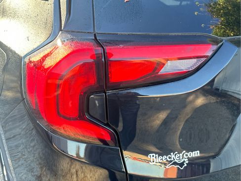 Used 2018 GMC Terrain SLE image 15