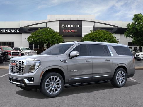 New 2026 GMC Yukon XL Denali w/ Denali Reserve Package image 3