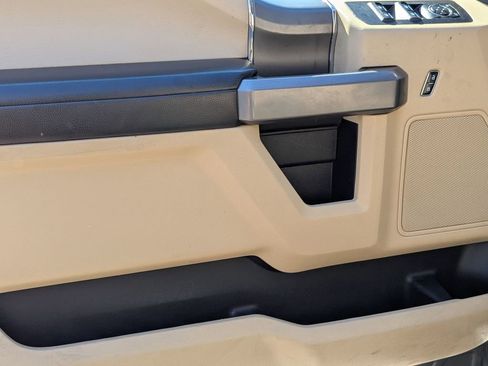 Used 2020 Ford F150 XLT w/ Equipment Group 302A Luxury image 12