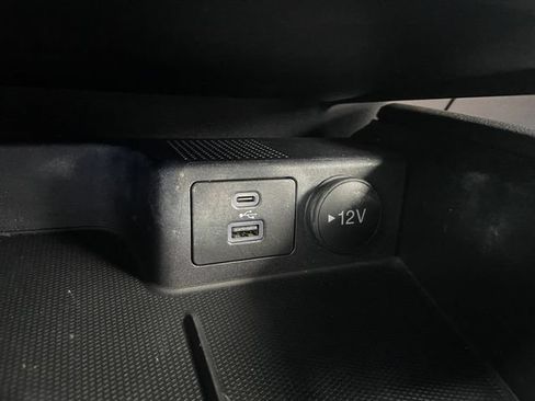 Used 2023 Ford Escape Active AWD/4WD image 17