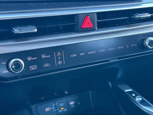 New 2026 Kia Sorento EX AWD/4WD image 23