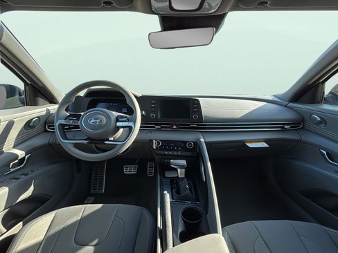 New 2026 Hyundai Elantra Sport FWD image 9
