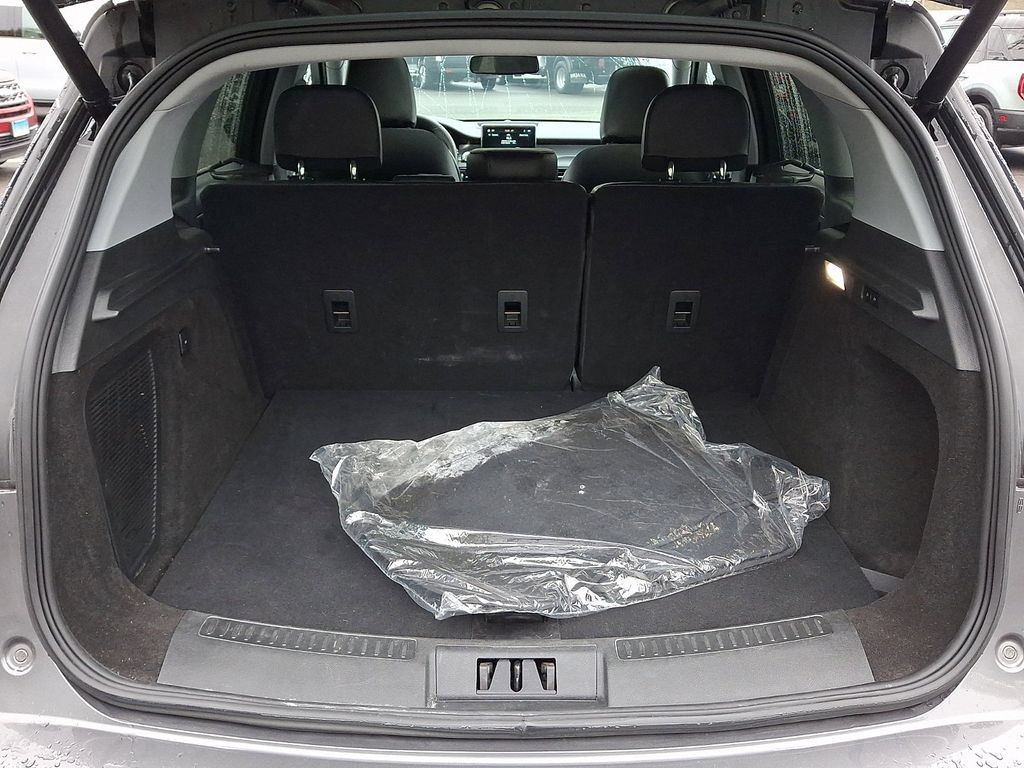 Used 2022 Lincoln Corsair AWD w/ Premium Package image 29