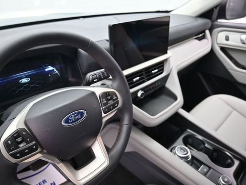 New 2026 Ford Explorer Active w/ Active Comfort Package RWD image 26