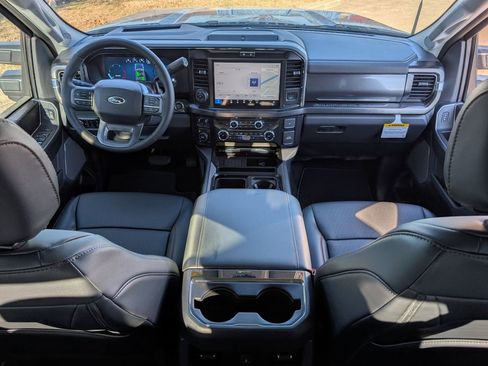 New 2026 Ford F250 Lariat w/ Black Appearance Package image 50