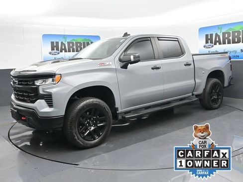 Used 2024 Chevrolet Silverado 1500 LT Trail Boss w/ Convenience Package II AWD/4WD image 1