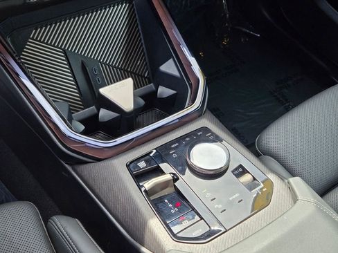 Used 2025 BMW X3 xDrive30i w/ Premium Package image 25