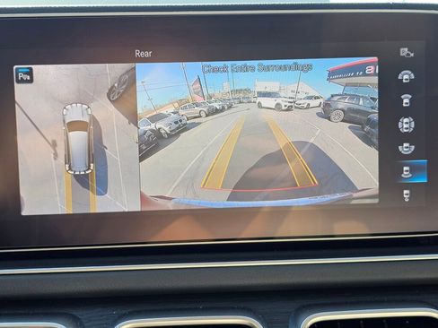 Used 2020 Mercedes-Benz GLS 450 4MATIC image 24