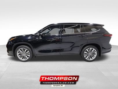 Used 2024 Toyota Highlander Platinum