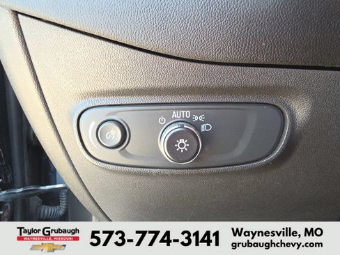 Certified 2023 Chevrolet Equinox RS w/ RS Leather Package AWD/4WD image 20