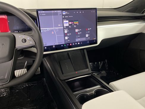Used 2025 Tesla Model S Plaid AWD/4WD image 31