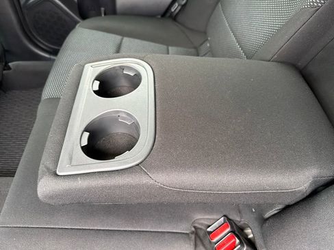 Used 2019 Subaru Outback 2.5i Premium image 27