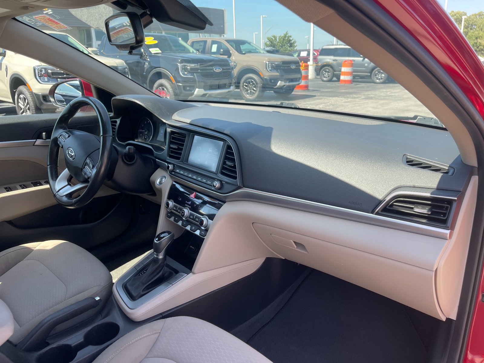 Used 2020 Hyundai Elantra Value Edition FWD image 17