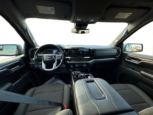 Used 2022 GMC Sierra 1500 Elevation image 21