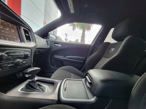 Used 2022 Dodge Charger Scat Pack RWD image 15