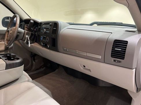 Used 2012 Chevrolet Silverado 1500 LT image 23