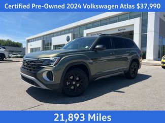 Certified 2024 Volkswagen Atlas Peak Edition SE AWD/4WD 360° Tour