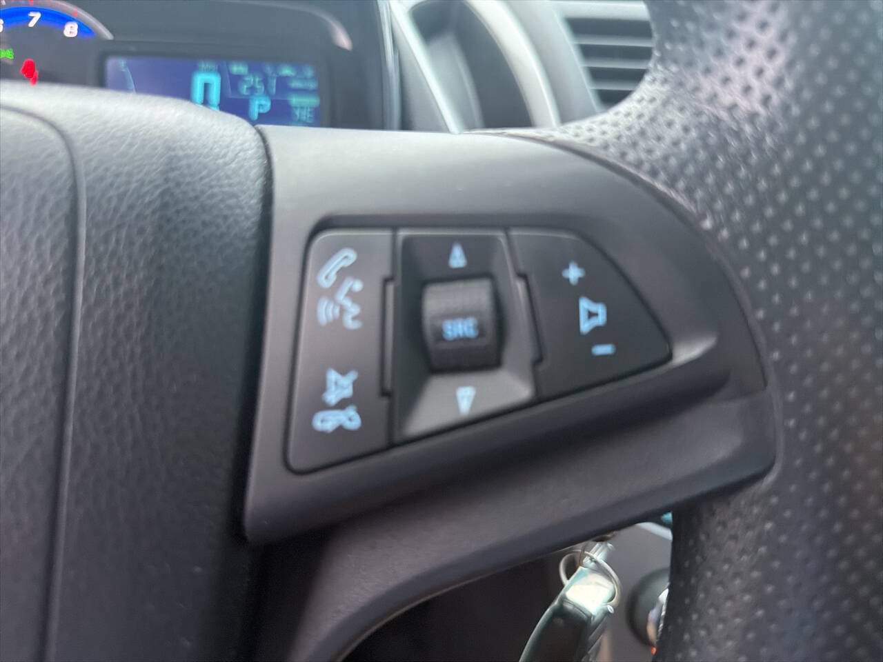Used 2016 Chevrolet Trax LT AWD/4WD image 15