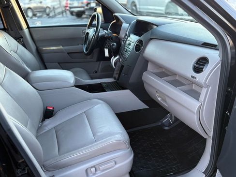 Used 2011 Honda Pilot EX-L image 27
