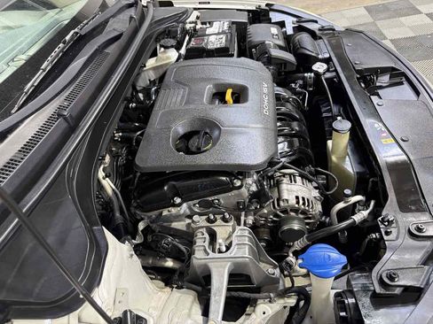 Used 2018 Hyundai Elantra SEL FWD image 28