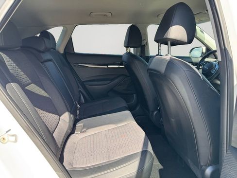 Used 2023 Kia Seltos S w/ Navigation Package image 13