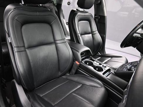 Used 2020 Lincoln Corsair AWD w/ Equipment Group 101A image 19
