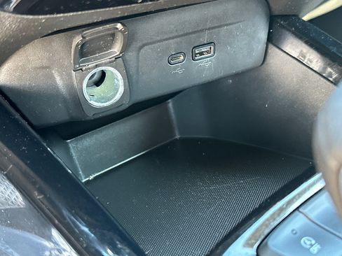 Used 2024 Chevrolet Trax LT w/ Driver Confidence Package image 31