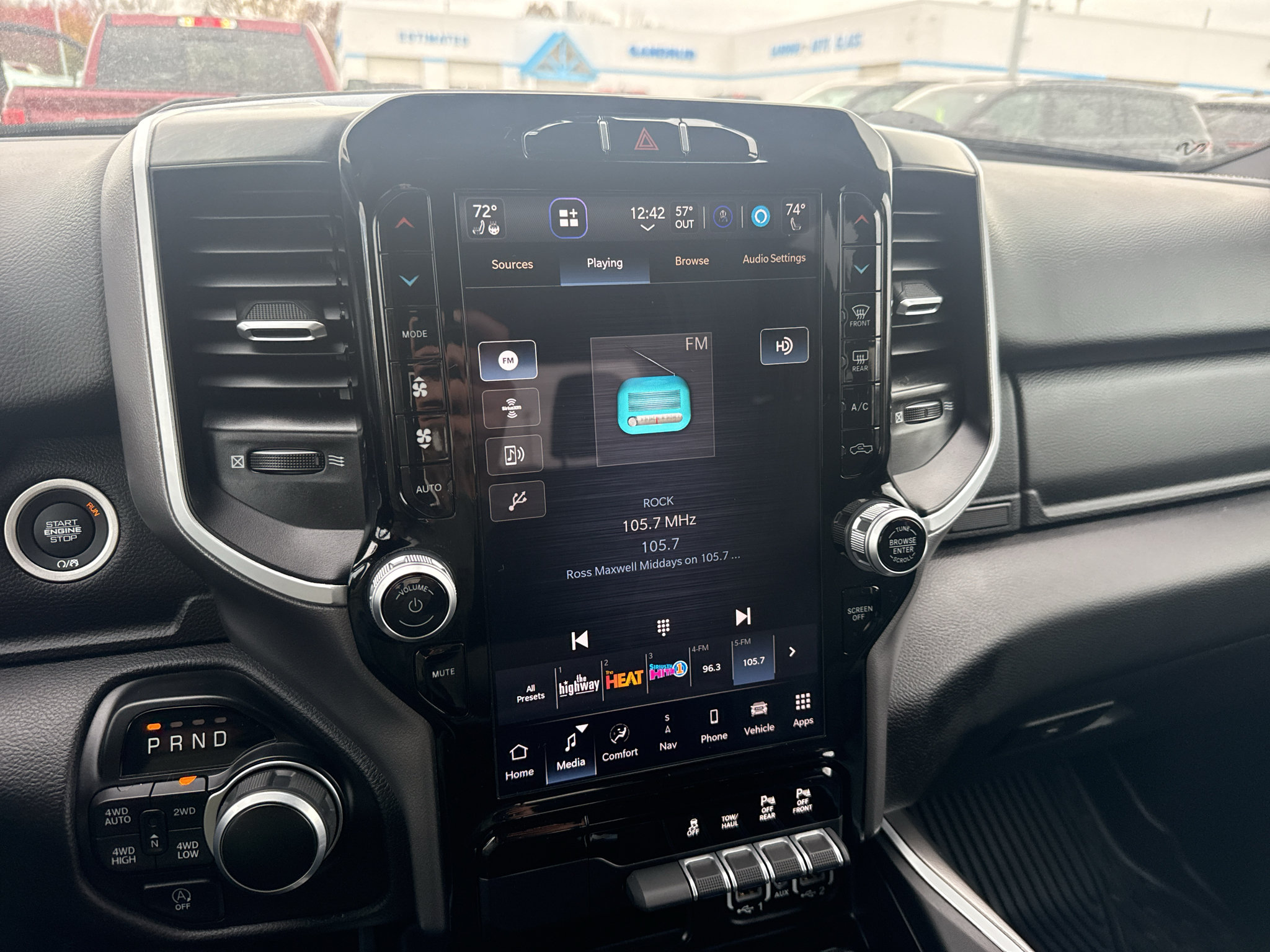 Used 2023 RAM 1500 Big Horn AWD/4WD image 7