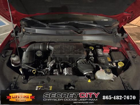 Used 2023 Jeep Compass Sport image 39