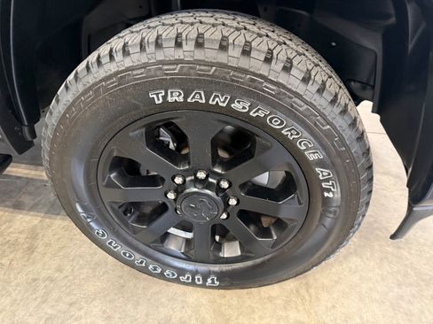 Used 2024 RAM 2500 Big Horn w/ Night Edition AWD/4WD image 6