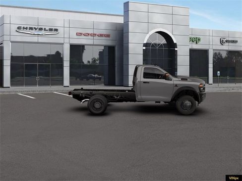 New 2026 RAM 5500 Tradesman w/ Chrome Appearance Group image 5