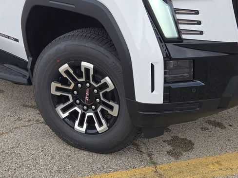 New 2026 GMC Sierra EV Elevation image 3