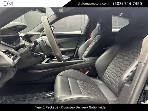 Used 2022 Audi RS e-tron GT w/ Year 1 Package image 18