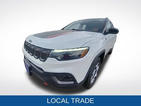 Used 2022 Jeep Compass Trailhawk w/ Trailhawk Elite Group AWD/4WD image 3