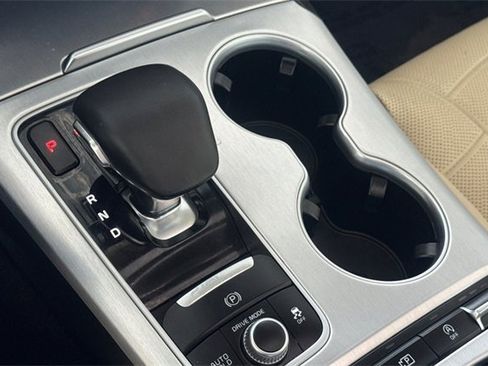 Used 2022 Kia Stinger GT2 image 25