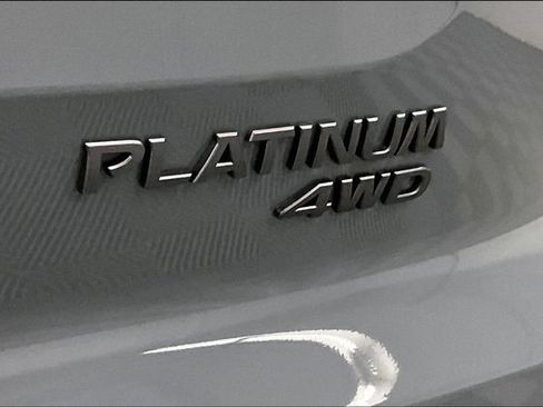 New 2026 Nissan Pathfinder Platinum w/ Lighting Package AWD/4WD image 21