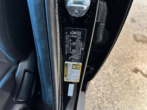 Used 2025 Kia Soul LX w/ LX Technology Package FWD image 29