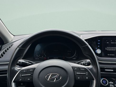 Used 2023 Hyundai Sonata SEL w/ Convenience Package FWD image 13