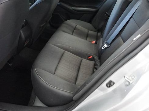 Used 2024 Nissan Altima 2.5 SV FWD image 13