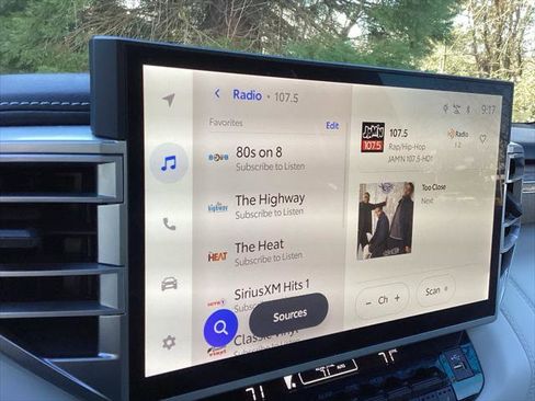 Certified 2024 Toyota Sequoia Capstone image 16