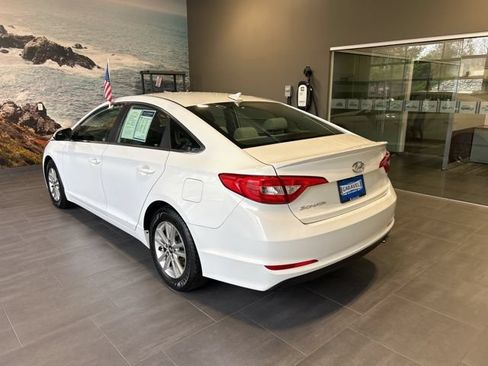 Used 2015 Hyundai Sonata SE FWD image 32