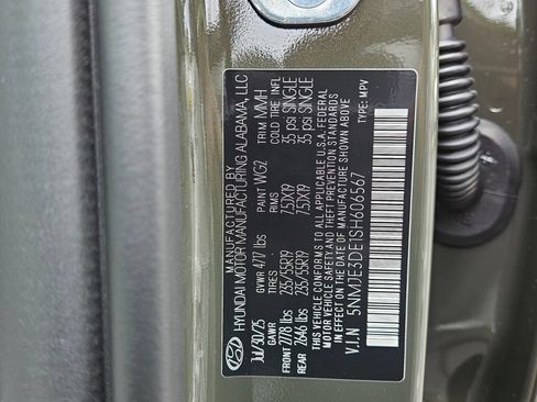 New 2025 Hyundai Tucson Limited FWD image 24