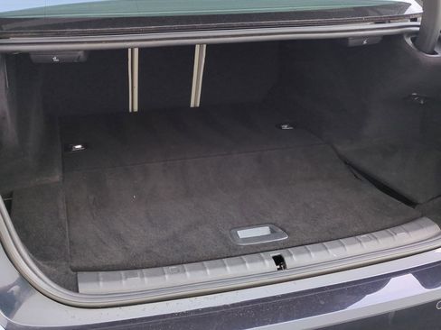 Used 2019 BMW 530e w/ Convenience Package image 32