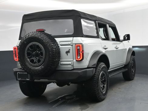 Used 2023 Ford Bronco Outer Banks w/ Sasquatch Package image 10