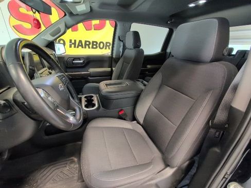 Used 2021 Chevrolet Silverado 1500 RST AWD/4WD image 10